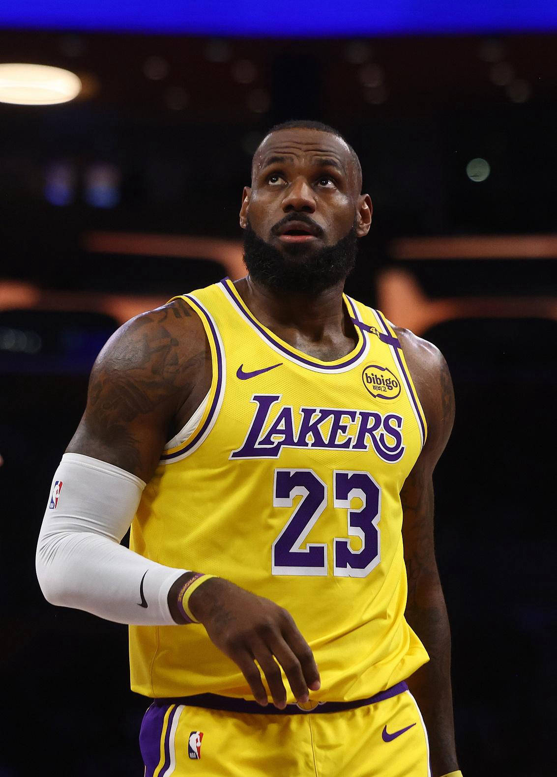 世界杯平台-詹姆斯詹姆斯票数跌出西部前五